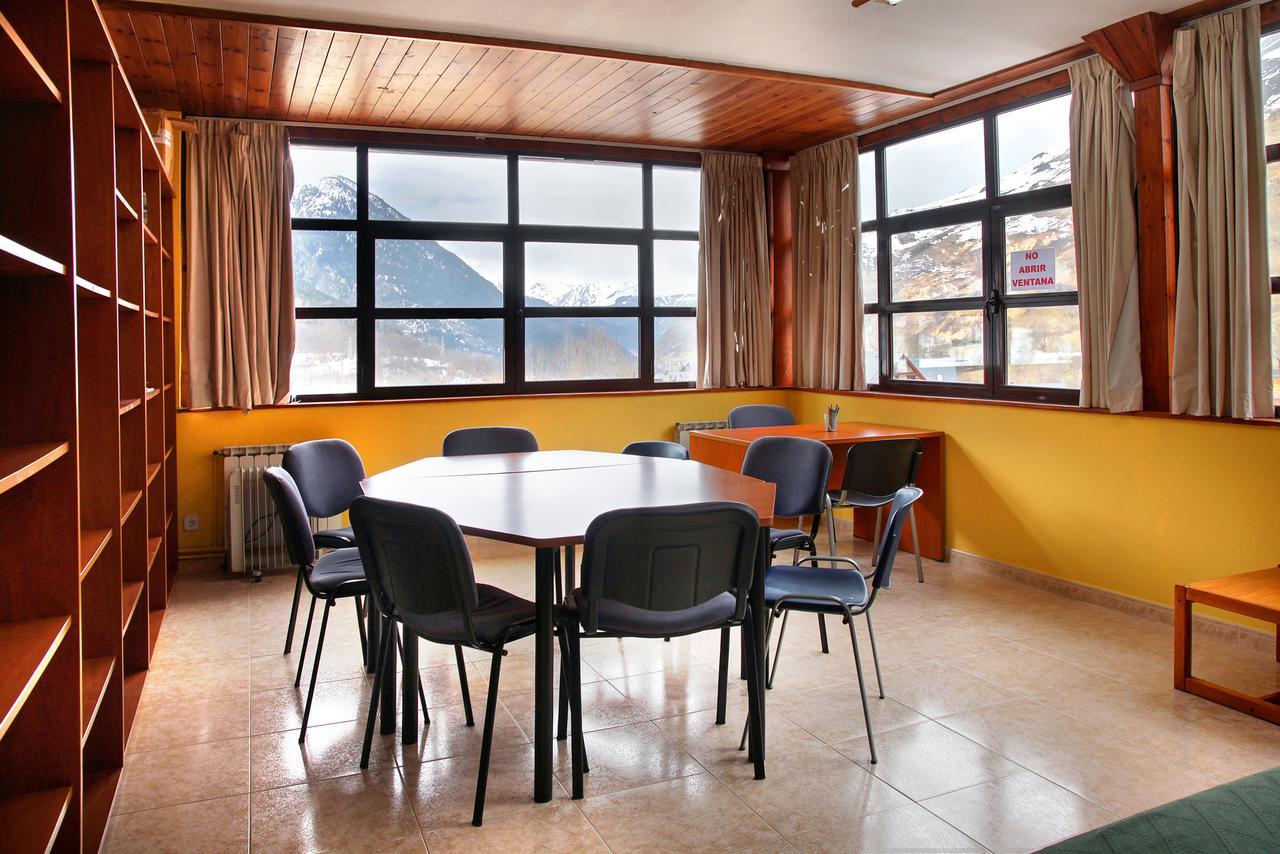 Salardú Albergue Era Garona מראה חיצוני תמונה